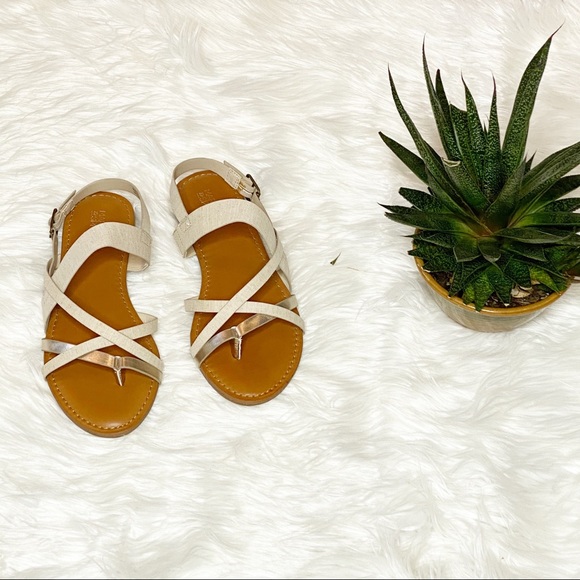 Market & Spruce Linen&Metallic Strappy Sandal - Picture 2 of 11